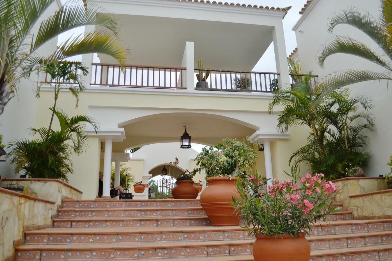 Golf Resort Tenerife Sur Los Cristianos  Exterior photo